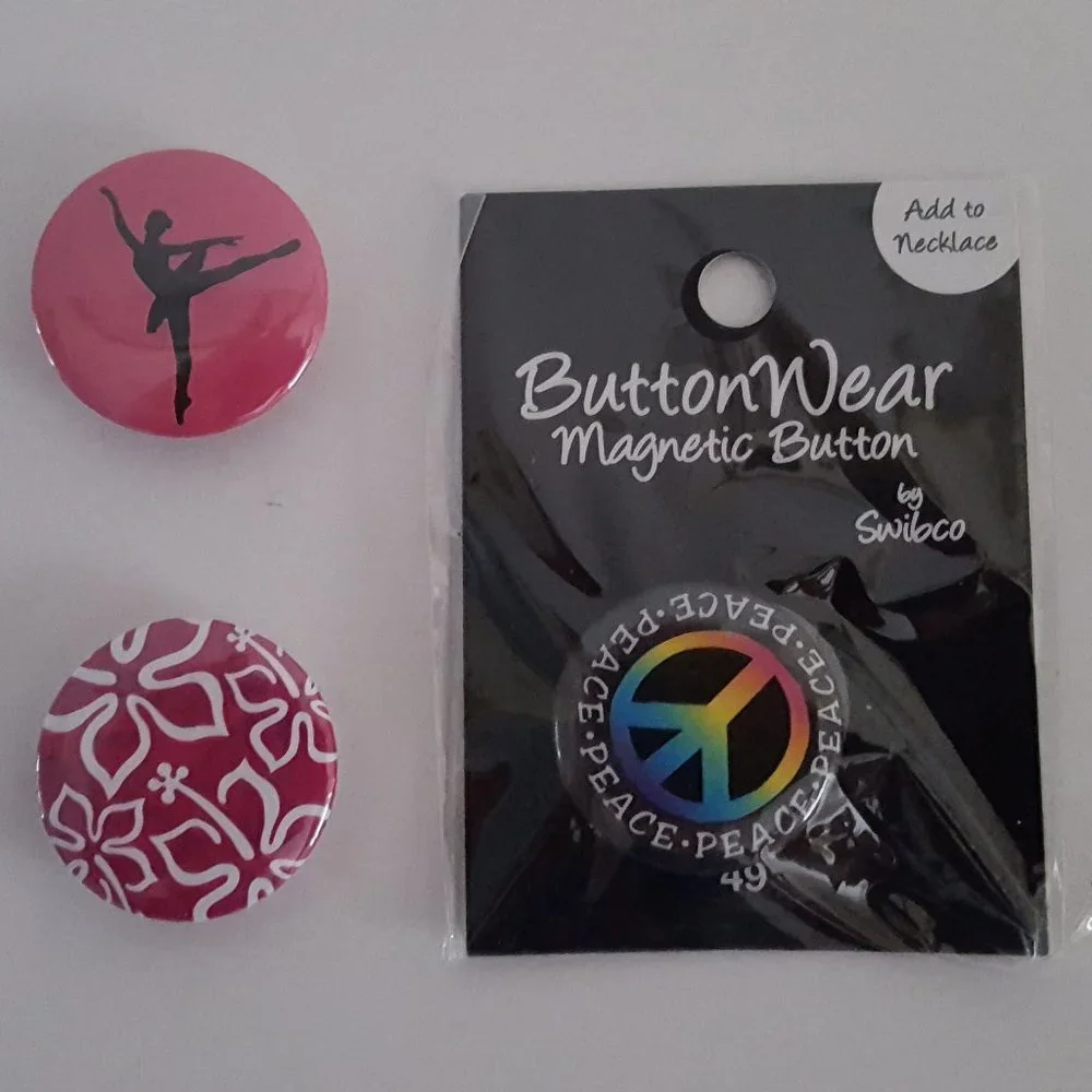 ButtonWear Add-a-Magnetic Button Necklace *Small Parts*